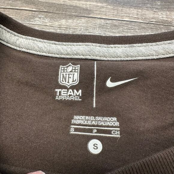 Cleveland Browns T-Shirt NWT NIKE Orange Womens S Mini Swoosh Football‎ Top NEW - Picture 3 of 10
